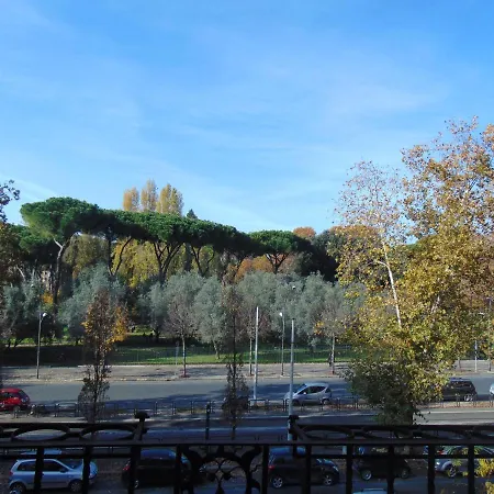 Prince's Luxury Colosseo *
